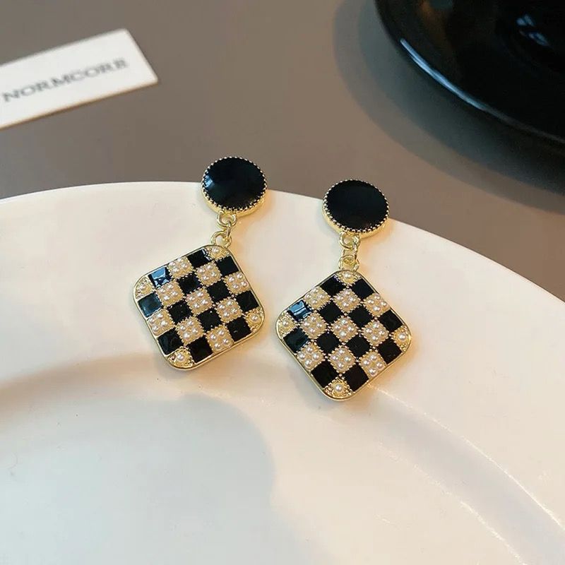 Rhombus Shape dangle Earrings