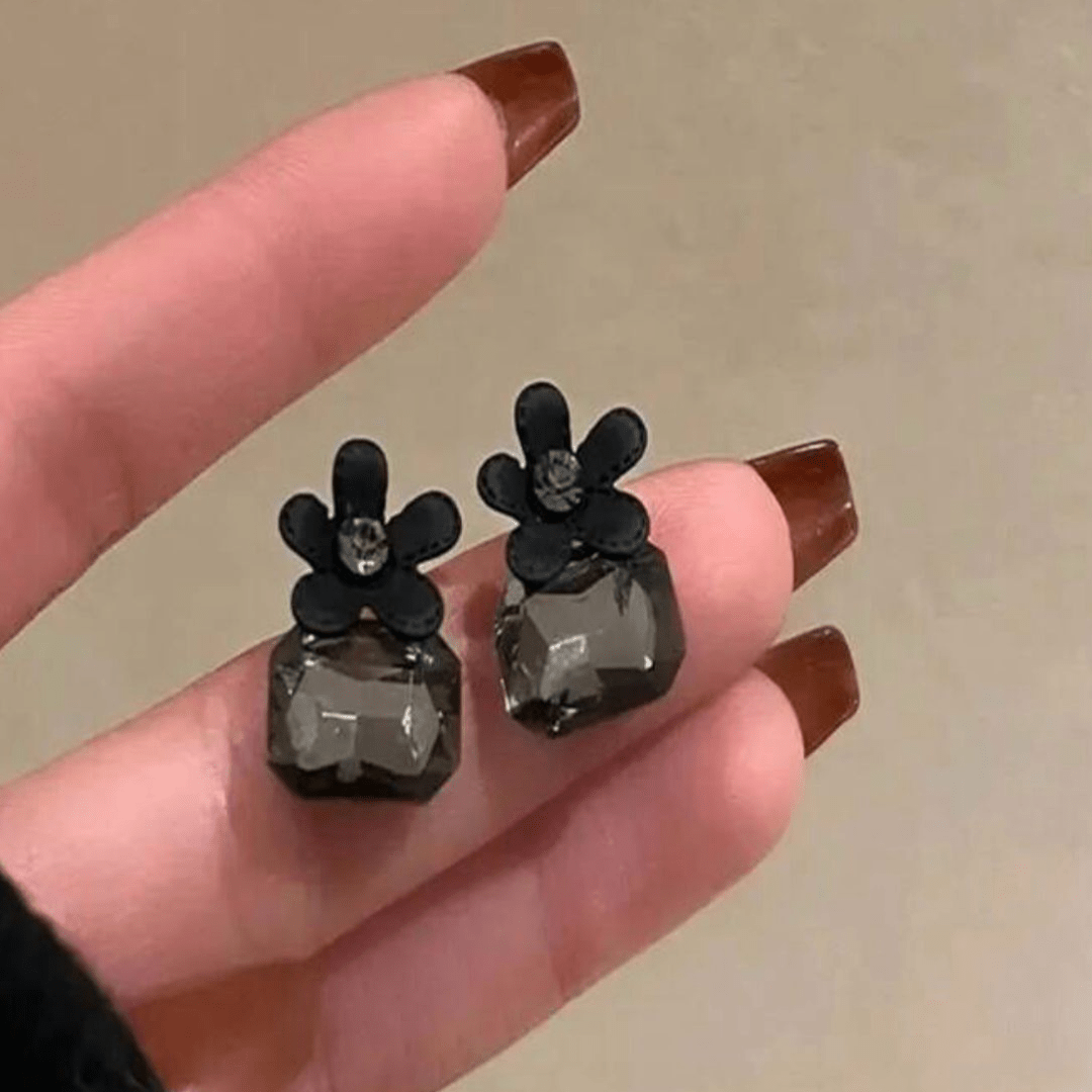 Buy Korean Black Diamond Tops Earrings for Women in Pakistan – Elegant & Trendy Jewellery | Buyncart - Buyncart